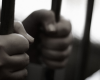 Prisão preventiva para homem de 33 anos acusado dos crimes de violência doméstica e roubo
