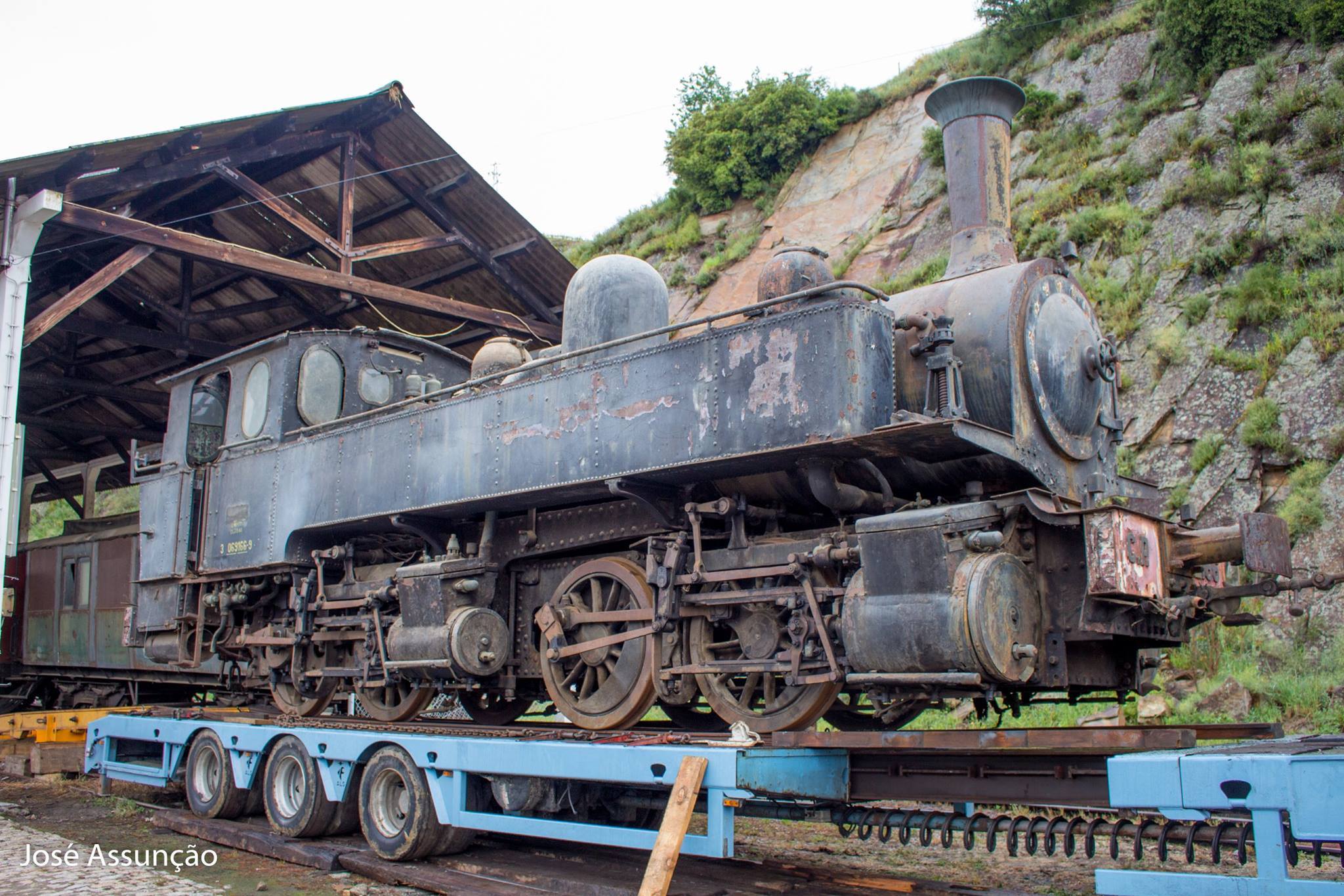 CP vende para o estrangeiro locomotiva com mais de 100 anos