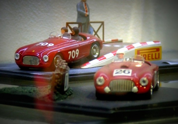 Histórias do automóvel, em exposição no Centro Cultural da cidade até setembro. Veja agora em vídeo, na sua, ONDA LIVRE TV