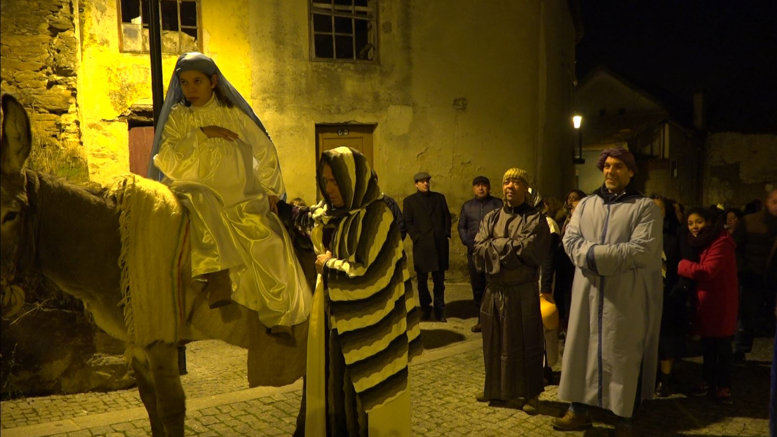 “Anúncio” à Virgem Maria abre atividades natalícias na cidade de Macedo