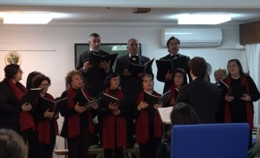 Grupo Coral Macedense leva música de Natal aos utentes da Santa Casa da Misericórdia