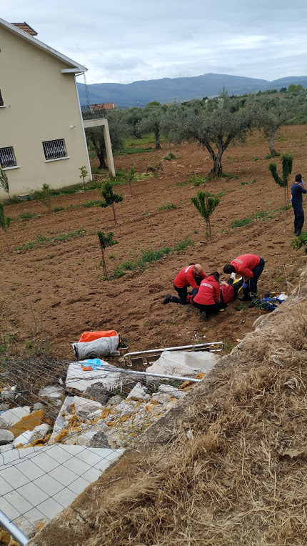 Mulher ferida com gravidade depois de cair junto ao Ecocentro Municipal de Macedo