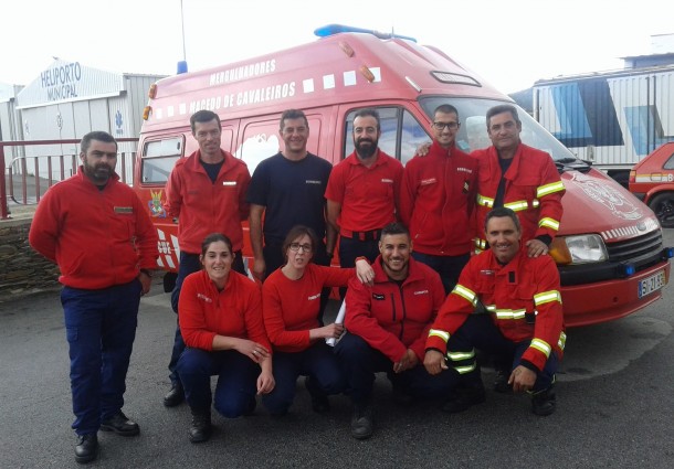 Dez bombeiros macedenses receberam diploma profissional de socorro em emergências