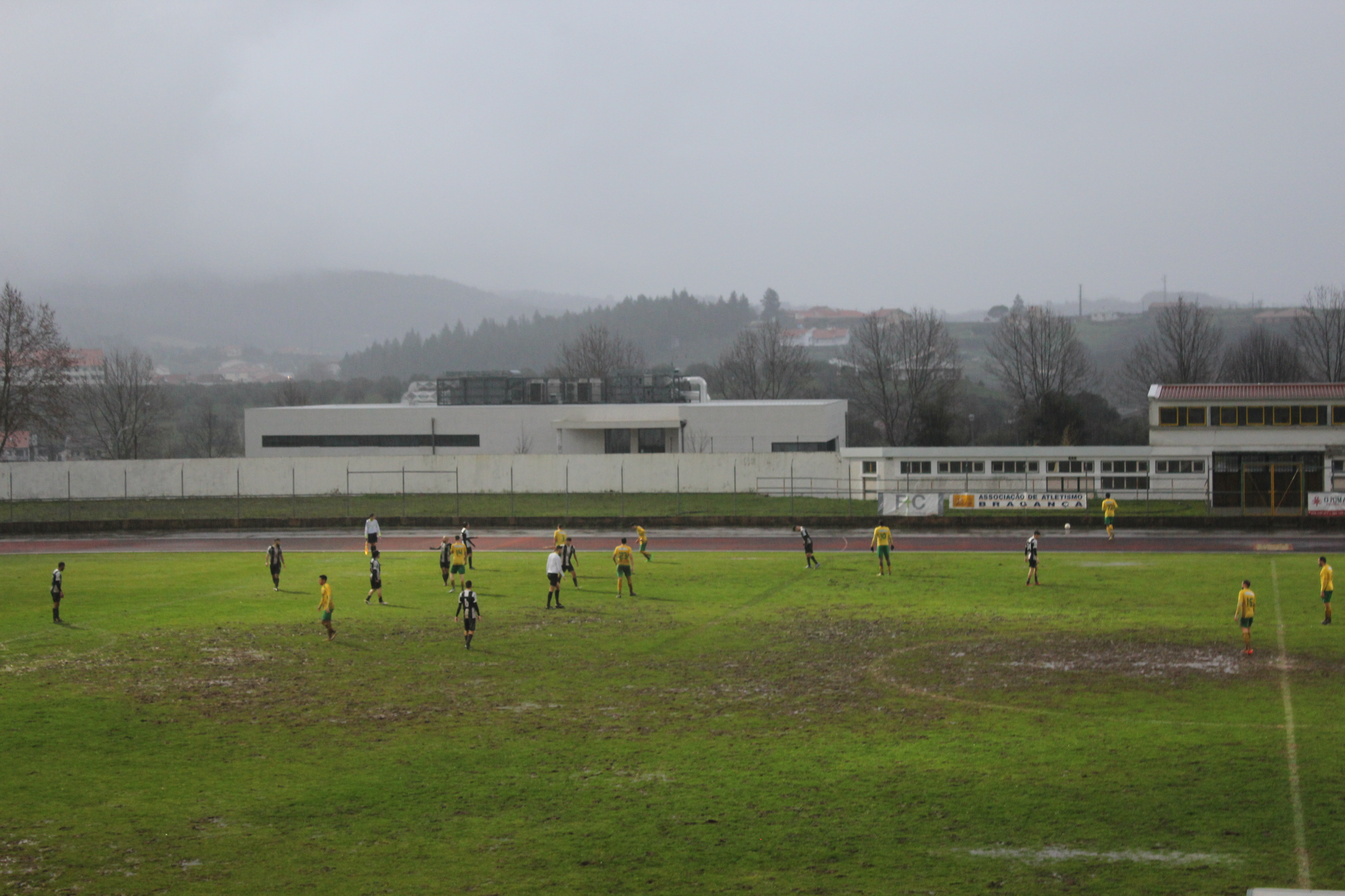 CA Macedo inicia o ano a vencer. Derrotou o FC Vinhais por 4-1
