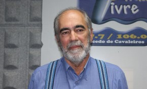 Álvaro Mendonça é o convidado do Conversa Aberta desta noite