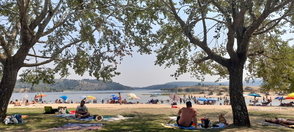 praia da ribeiro