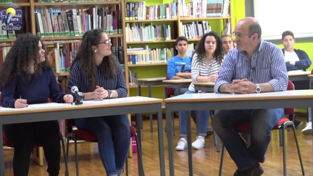 ONDA LIVRE TV – Escola Secundária “transformou-se” num estúdio de TV por um dia